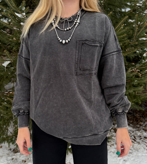 Black washed pullover oversized sweatshirt